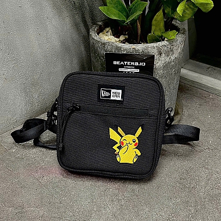 640 - Túi Đeo Chéo New Era x Pokemon Pikachu Shoulder Bag Black - 14124524