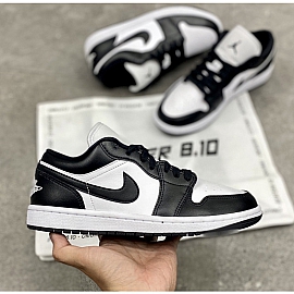 210 - JORDAN 1 LOW PANDA - DC0774-101